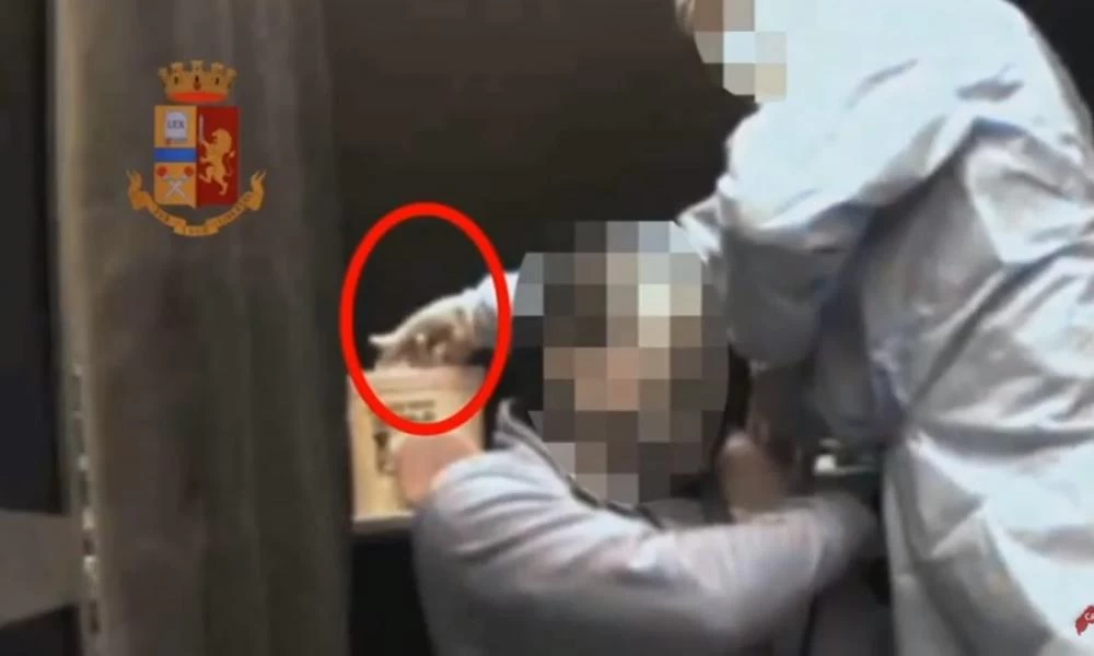 Χειροπέδες σε Ιταλό νοσοκόμο που έκανε μαϊμού εμβολιασμούς